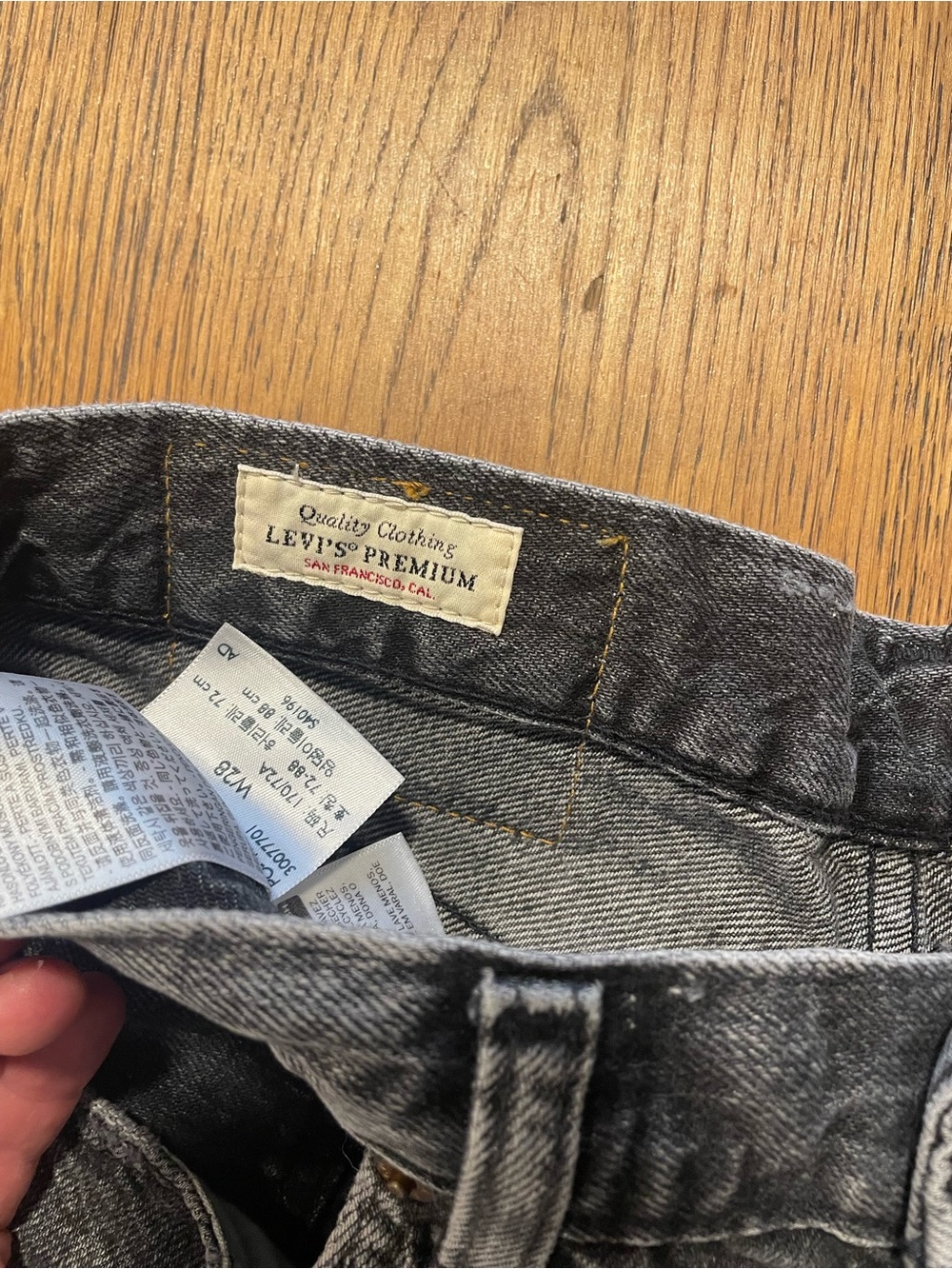 Levi's Black Washed 501 ’93 Denim Jean Shorts - Picture 4 of 8